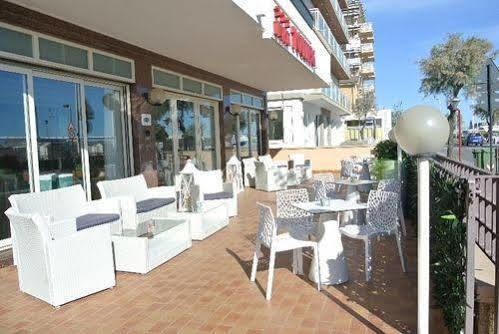 Hotel Touring 3*
